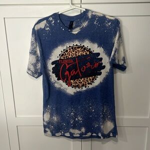 UF T-shirt 
Brand new
